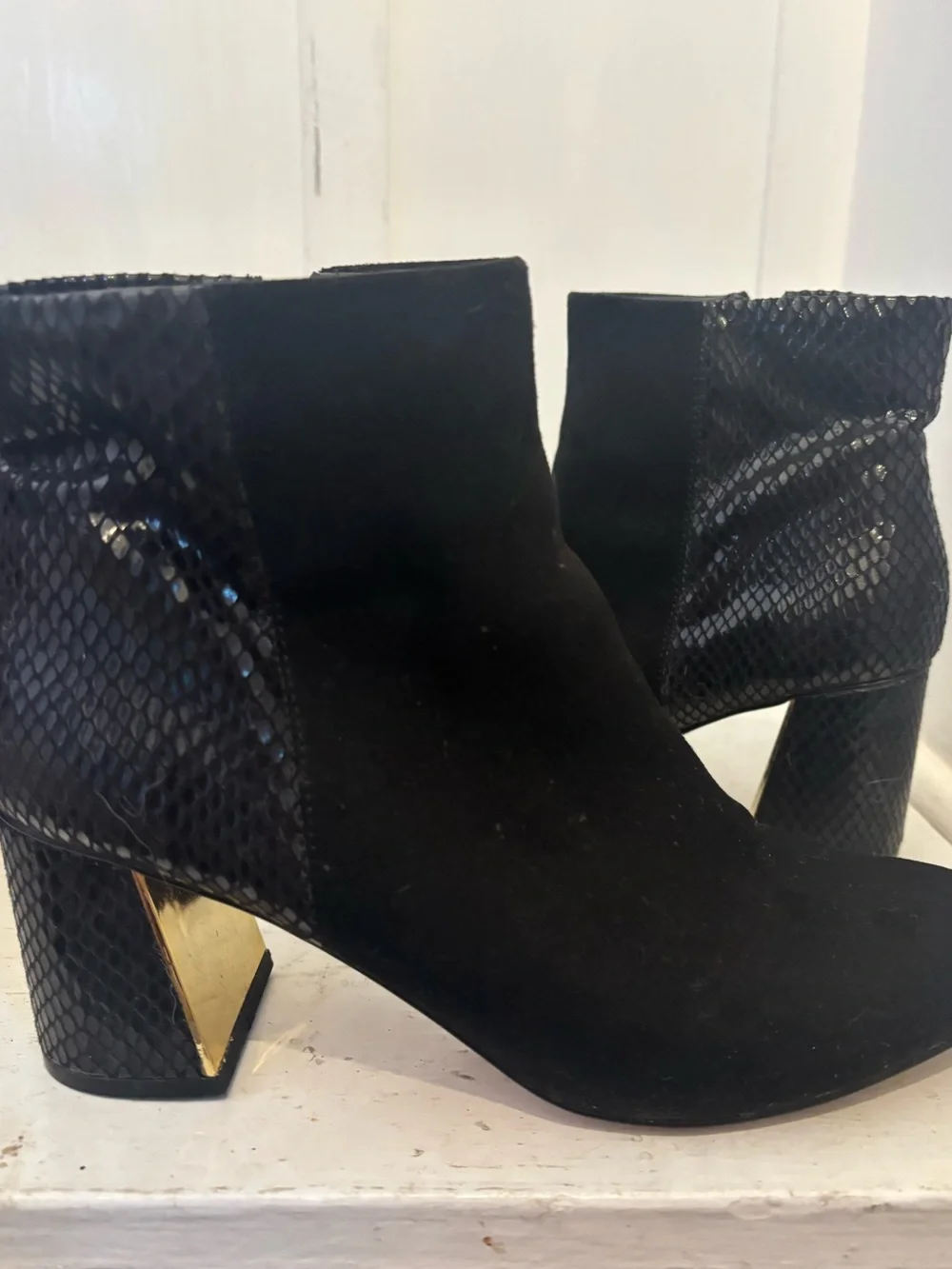 XOXO Women’s Black Suede & Snake-Texture Block Heel Ankle Boots